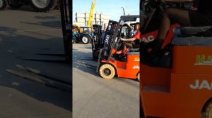 Управление вилочного погрузчика