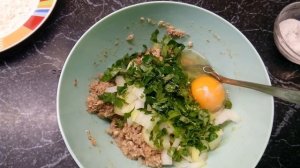 Как приготовить рыбные котлеты из консервы!!!