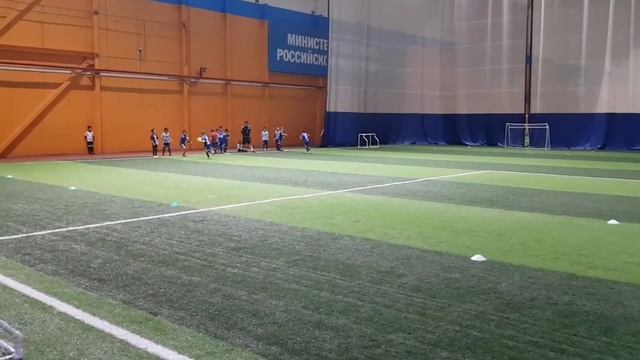 ДФК "Виктория " Тренировка в виде эстафеты смотреть онлайн