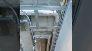 Установка трех канальных кондиционеров в одной квартире.