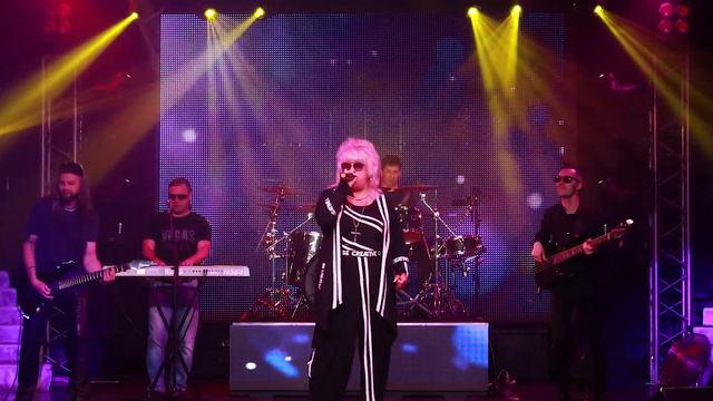 Она Всё Послала Куда Подальше смотреть онлайн