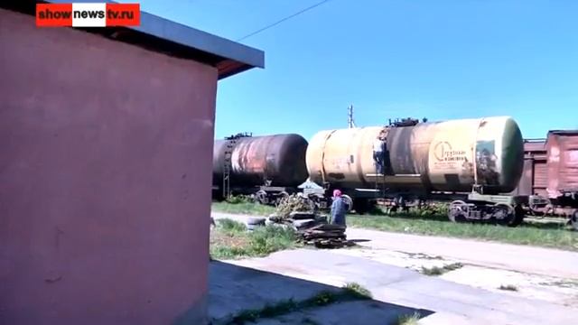 Остановился поезд на месяц смотреть онлайн