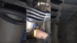 Как поменять масляный фильтр на шевролет ланос не снимая защиту