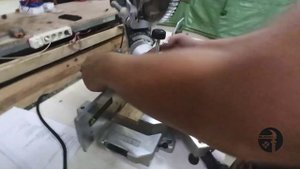 REVIEW MITER SAW SLIDING STANLEY SM 18