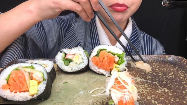 ASMR/ SUSHI PLATER SHRIMP+SALMON+TUNA SUSHI BURRITOS, RAW FISH, SUSHI ROLLS*BIG BITE* EATING SOUND смотреть онлайн