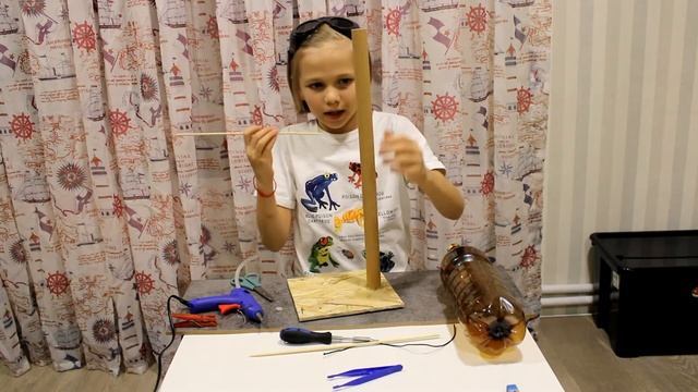 DIY!!!///Автоматическая кормушка для кошки из пластиковой бутылки///очумелые ручки