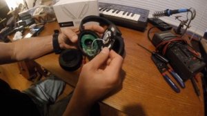 Monoprice BT 300ANC head phones, one kind of repair