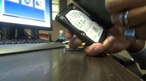 How To Open Xbox 360 slim hard drive case Removing hard drive from xbox slim case, open 360 Slim HD