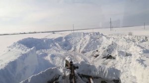 Тракторы К-700А и К-701. Бьем дороги.  Снегозадержание.