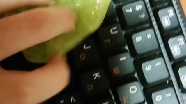 Лизун для чистки клавиатуры из Китая смотреть онлайн