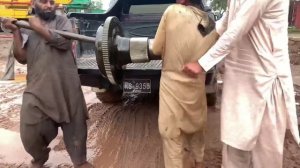 How To Caterpillar D8k Bulldozer Tube FinalDrive Repairing Complete Process-(1080p60)