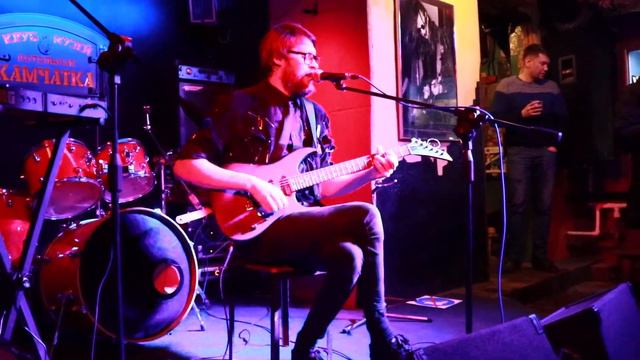 Кого то еще смотреть онлайн