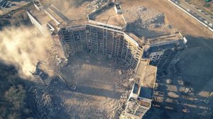 ХЗБ сносят экскаваторами "Демон"