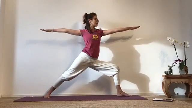 Yoga per tutti i Chakra смотреть онлайн