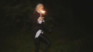 Джулия Ванг