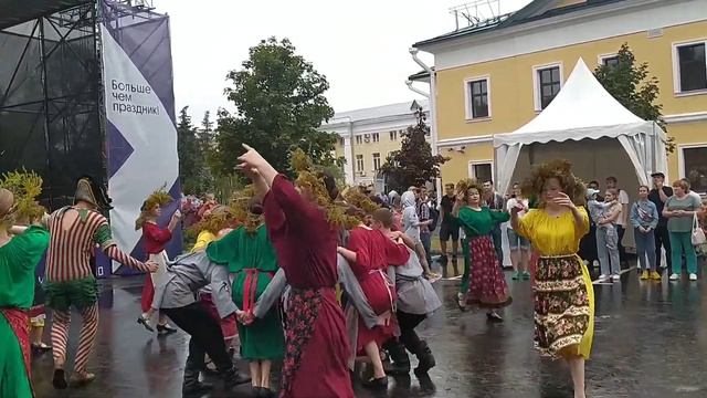 Шабаш. Ритуальное шествие к 800 летию Нижнего Новгорода смотреть онлайн