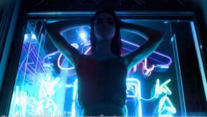 Зомб-Она горит на танцполе 2018