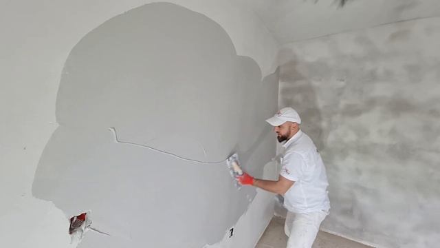 Gletul de finisaj! Acum se nasc contradictiile! Cati ca noi!!! #curs #aplicare #glet in #amenajari смотреть онлайн