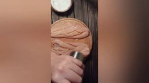 Вкусный ужин. ОРИГИНАЛЬНЫЙ РЕЦЕПТ, куриная грудка с ананасом в лодочках, готовить всего 25-30 мин.