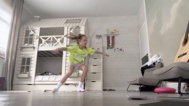 Как научиться вращаться на спинере смотреть онлайн