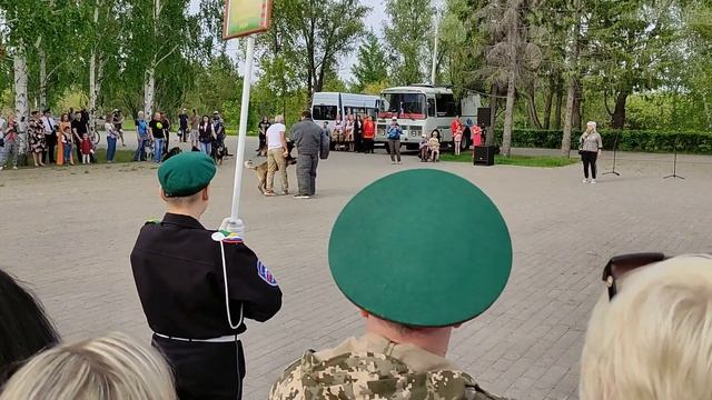 День пограничных войск 27 и 28 мая 2023 год. город Омск. Боевой расчёт в парке Победы. смотреть онлайн