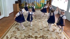 Республика Коми, город Ухта МДОУ Детский сад №66 танец «Мöдлапöлын туй дорын»