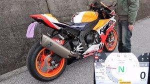 2020 HONDA CBR1000RR-R SP Akrapovic Exhaust Sound!!!!