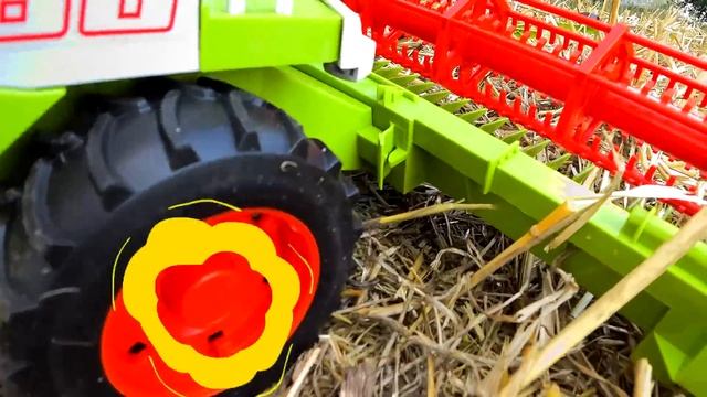 Комбайн Bruder Claas Lexion 480 и трактор Fendt | Toys 2 Boys смотреть онлайн