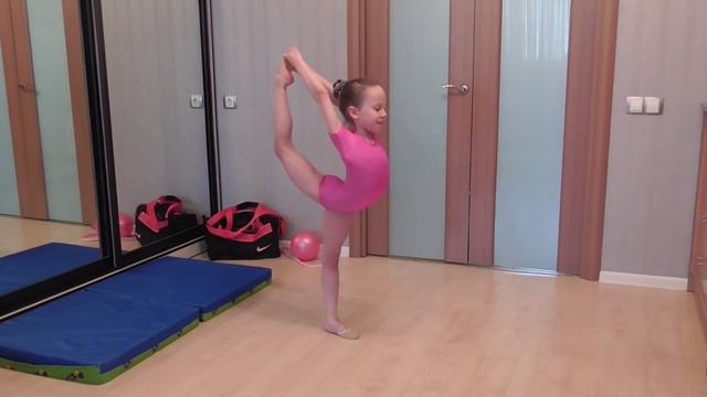 Гимнастика #4 смотреть онлайн