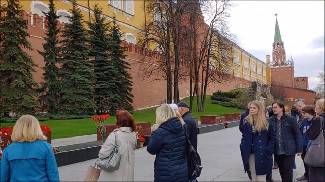 Прогулка по Москве вокруг Кремля смотреть онлайн