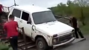 На ниве по пешеходному мосту и не как без дпс
