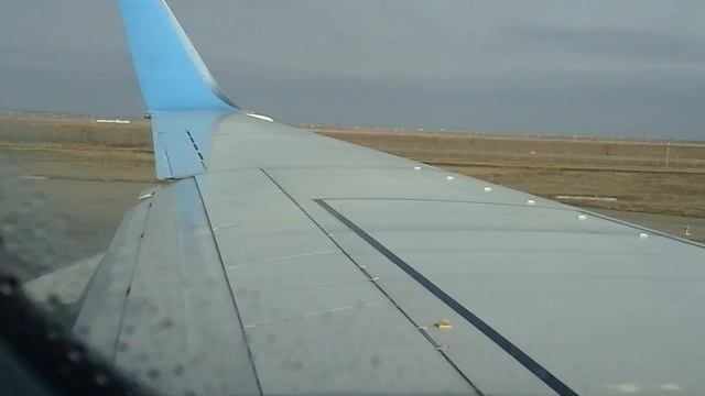 Взлет самолета Boeing737 800 рейс Махачкала -Санкт-Петербург . смотреть онлайн