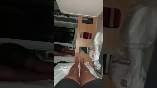 спальные места в плацкарте поезда