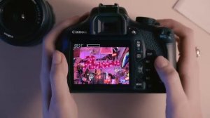 Зеркалка начального уровня с Wi Fi и NFC от Canon