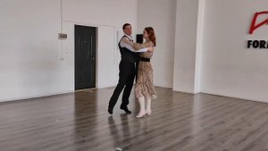 Cross-step Waltz. Summer Flashmob 2022. Dance tutorial.