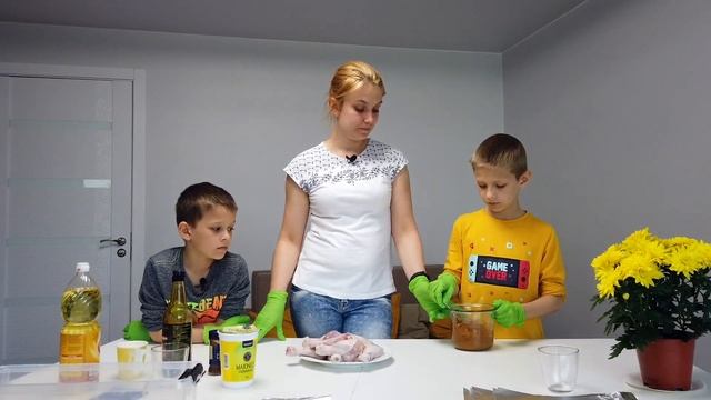 Куриные ножки в фольге \ готовим на костре \ вкусно и просто смотреть онлайн