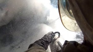 Пожар со Взрывом Горит Автомобиль (Работа пожарных от первого лица )