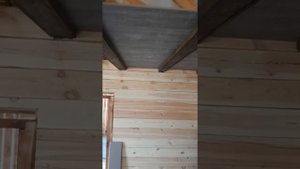 потолок из ламината в деревянном доме часть 2