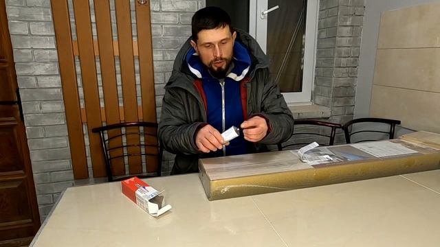Как укрепить стыки на ламинате??? /Ламинат или как???
