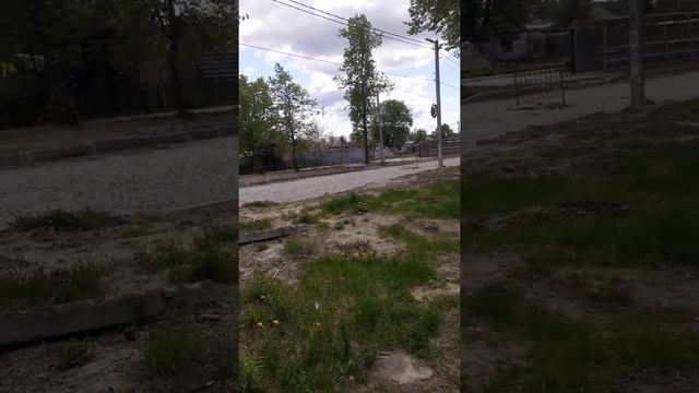 Дорогу делают .Надо сказать ,что ее здесь не было никогда .Вообще никогда .Просто вытоптанная . смотреть онлайн