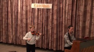 Хоровод. Муз. Баклановой (скрипка)