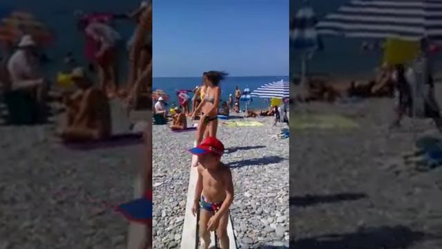 Пацан исполняет))))!!!!!! смотреть онлайн