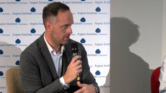 Spotlight 1: Dealing With the Past and Reconciliation Efforts in the Western Balkans смотреть онлайн