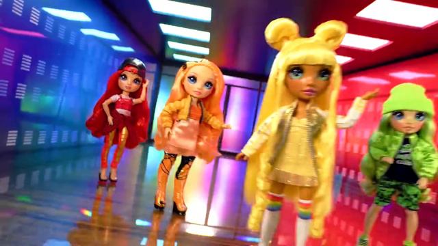 Rainbow High: Fashion Dolls Series 2 Commercial! смотреть онлайн