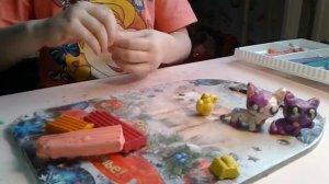 Лепим посуду из пластилина