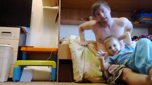 Home training with a child Домашняя тренировка с ребёнком смотреть онлайн
