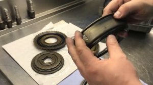 Поршни. Назначение, неисправности в АКПП U660-U760.