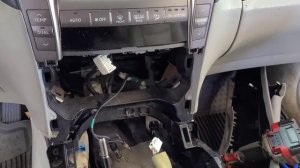 LEXUS LS 460 How to remove radio for service