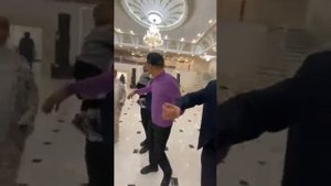 зажигательная песня на казахском свадьбе