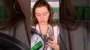 Katie Jane Hughes Does A 5-Min Face With The New Skin Food Experience!